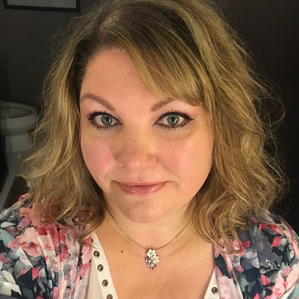 Meet your Posher, Carrie